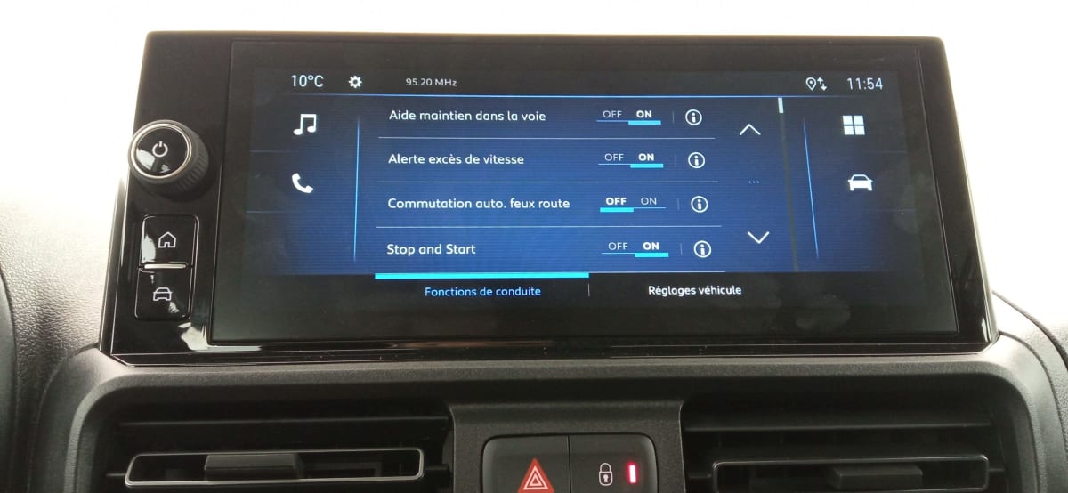 OPEL COMBO CABINE APPROFONDIE CA M BLUEHDI 100 S S BVM6 + Pack vitrage complet + Apple CarPlay + Android auto