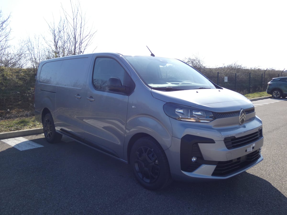 CITROEN Jumpy Fourgon Nouveau XL BLUEHDI 180 S S EAT8 + Pack connectivité + Caméra + Pack look