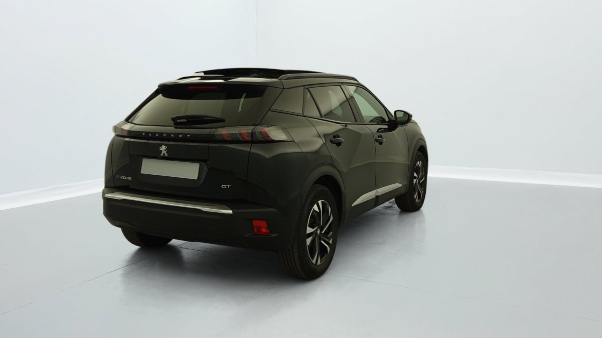 PEUGEOT 2008 ELECTRIQUE 136 ch GT