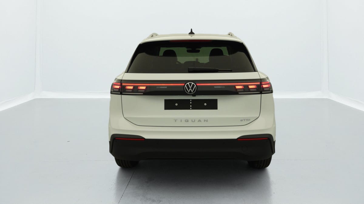 VOLKSWAGEN TIGUAN 1.5 ETSI 150CH DSG7 VW EDITION