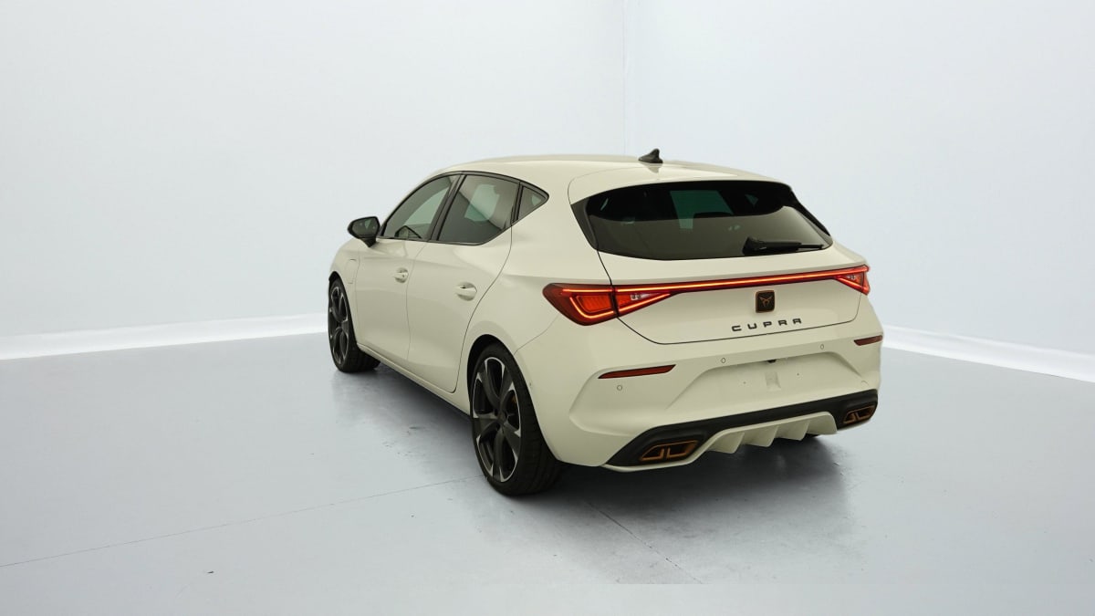 CUPRA LEON 1.4 E-HYBRID 245 CH DSG6 VZ