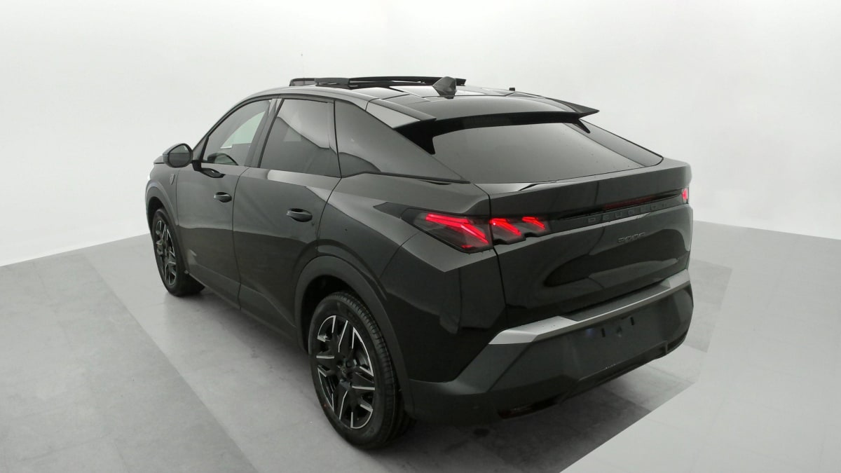 PEUGEOT 3008  HYBRID 136 E-DCS6 GT