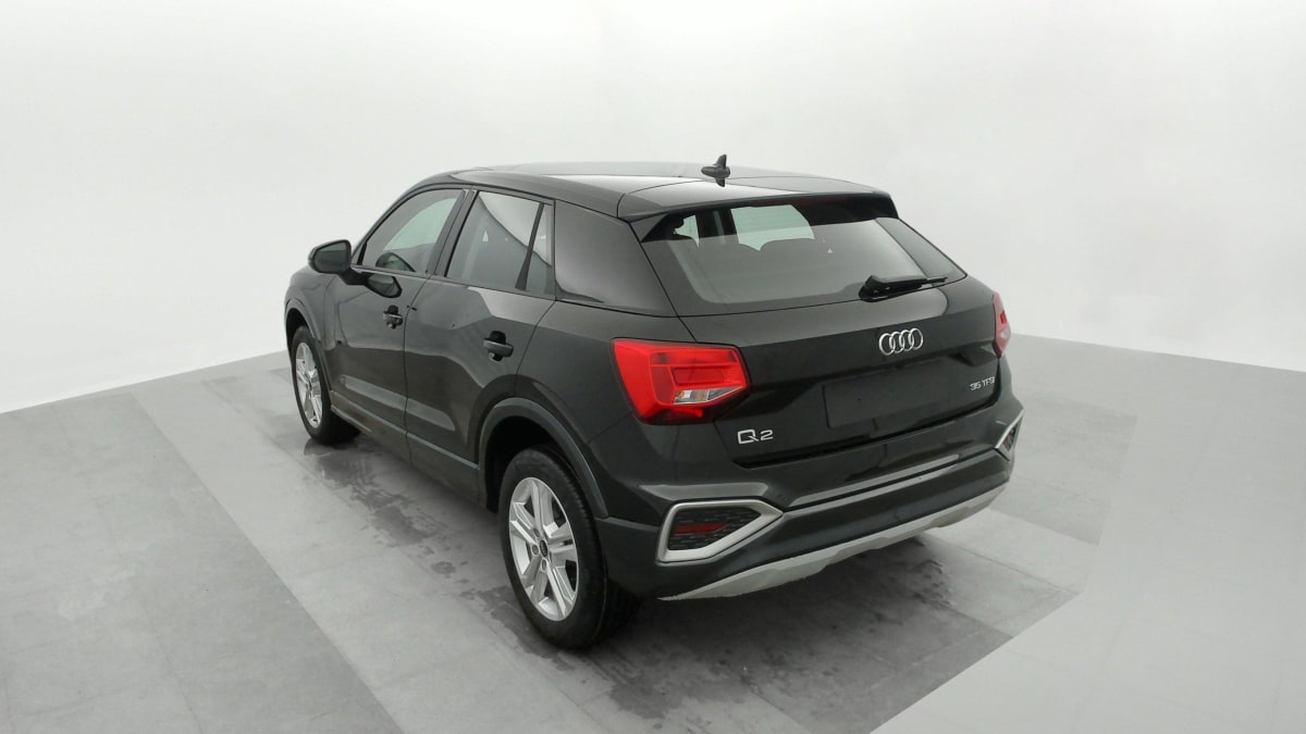 AUDI Q2 35 TFSI 150 S tronic 7 Design + Pack assistance stationnement + Sièges chauffants + Régulateur adaptatif