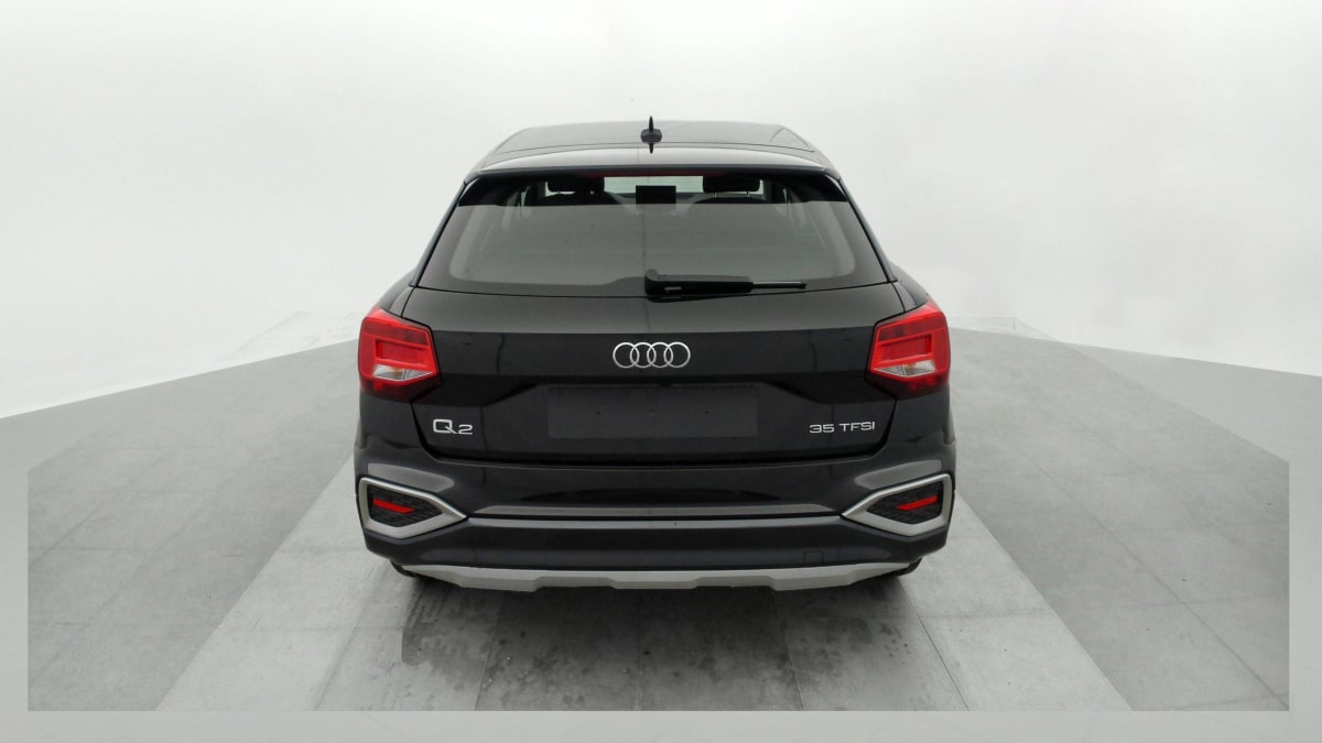 AUDI Q2 35 TFSI 150 S tronic 7 Design + Pack assistance stationnement + Sièges chauffants + Régulateur adaptatif