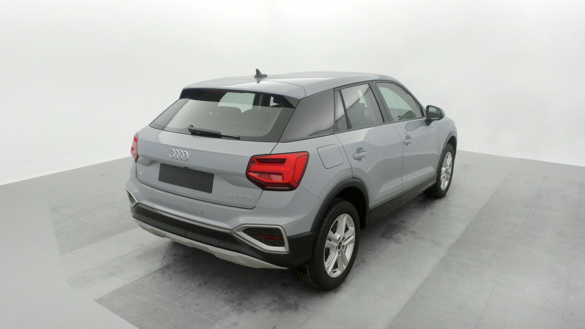 AUDI Q2 35 TFSI 150 S tronic 7 Design + Pack assistance stationnement + Régulateur vitesse adaptatif + Caméra recul