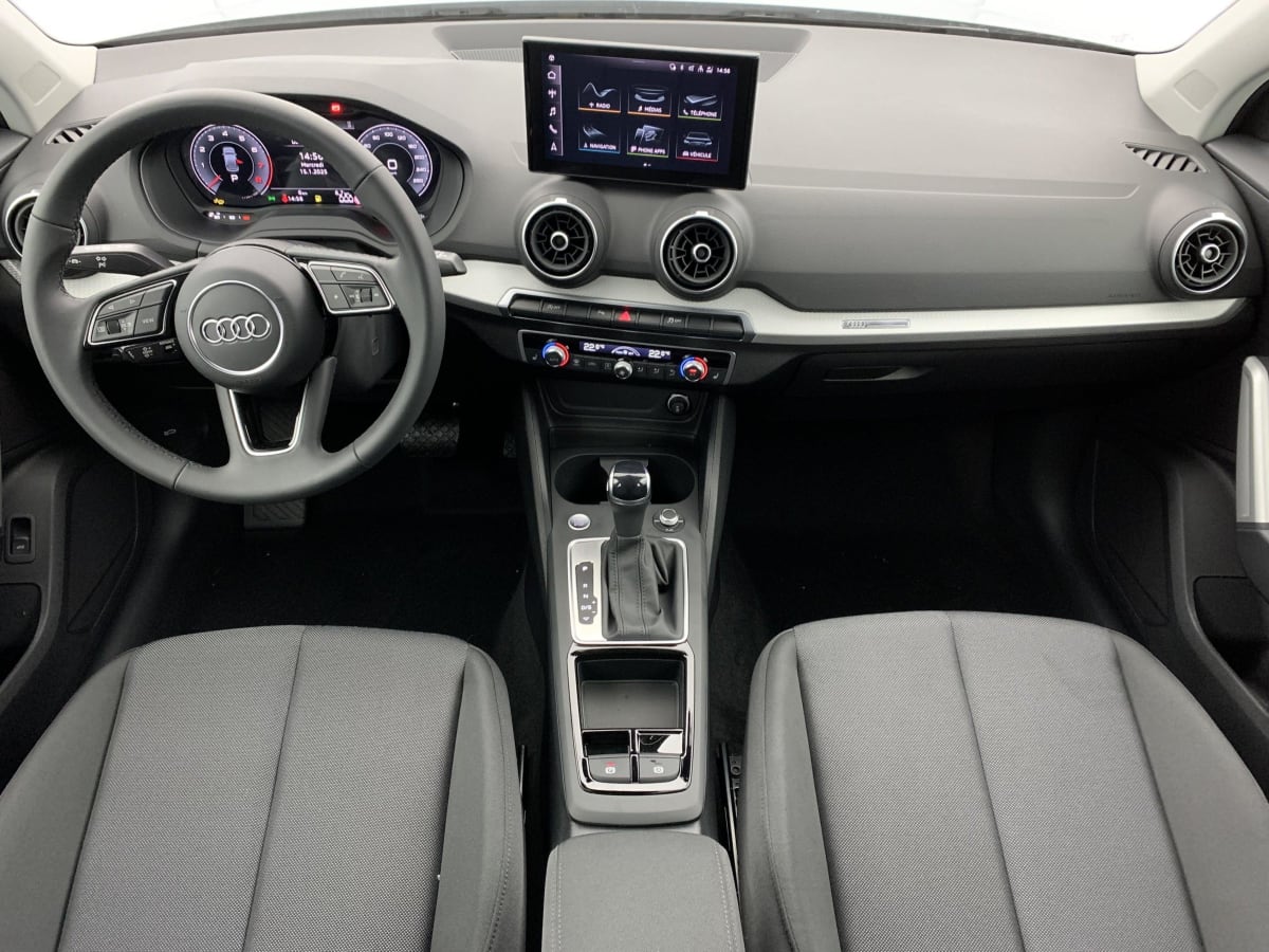 AUDI Q2 35 TFSI 150 S tronic 7 Design + Pack assistance stationnement + Régulateur vitesse adaptatif + Caméra recul