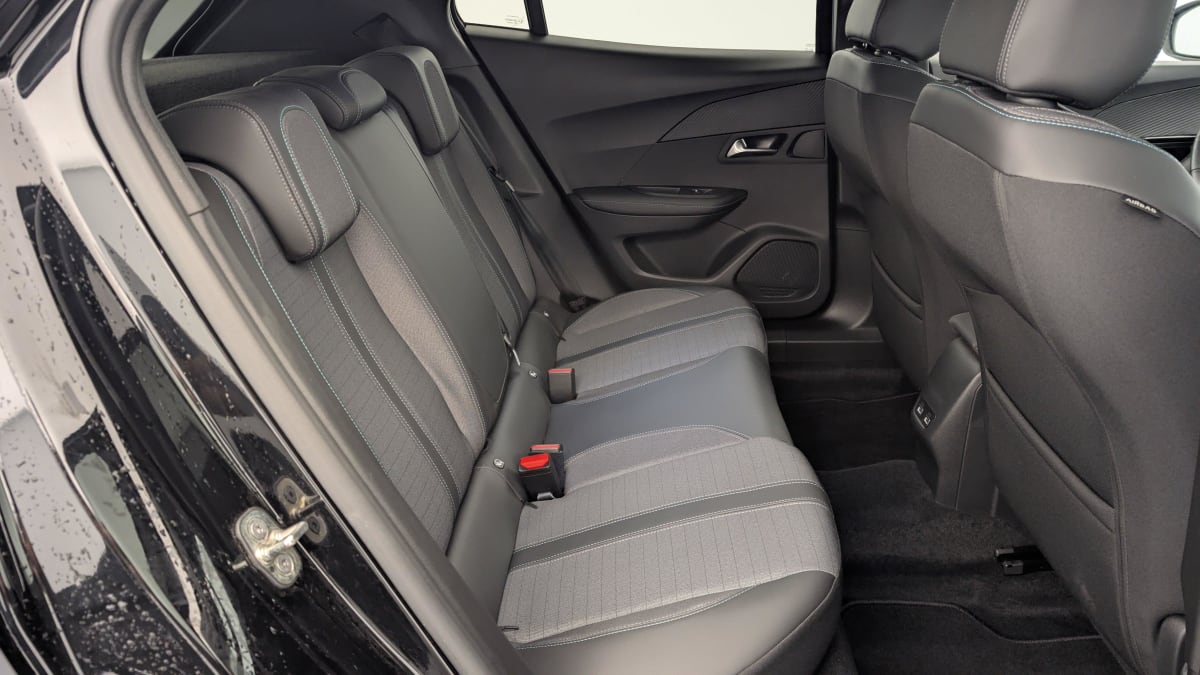 PEUGEOT 2008 PureTech 100 S S BVM6 Allure Pack