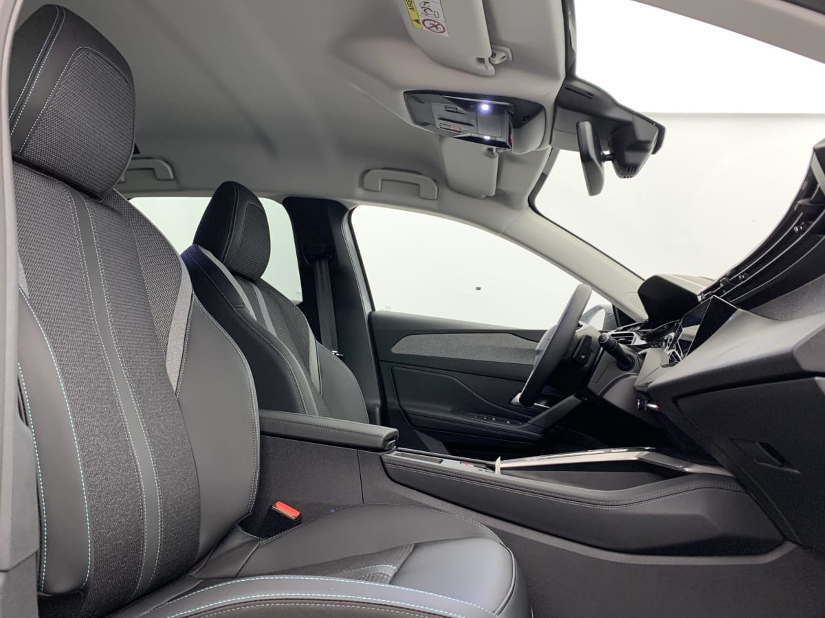 PEUGEOT 308 SW BlueHDi 130ch S S EAT8 Allure + Pack vision 360° + Pack confort + Navigation