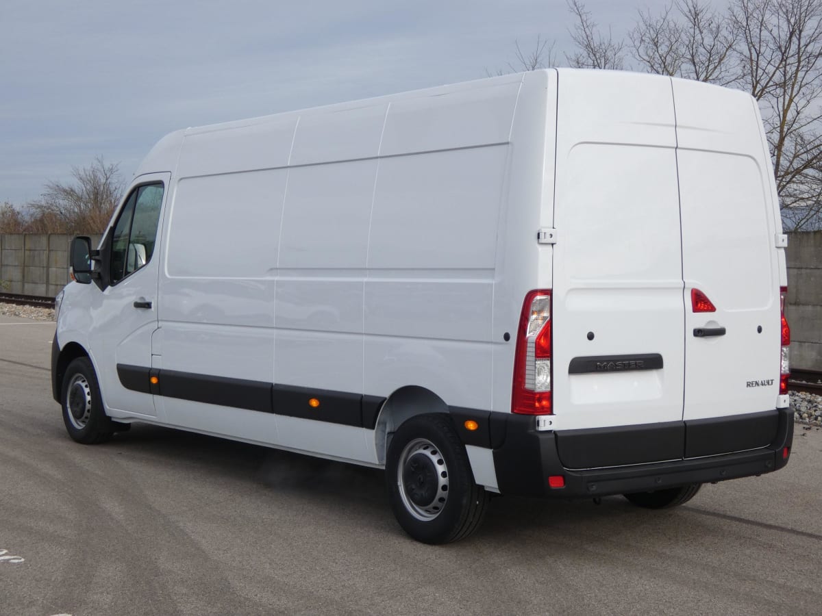 RENAULT MASTER TRAC F3500 L3H2 BLUE DCI 135 CONFORT