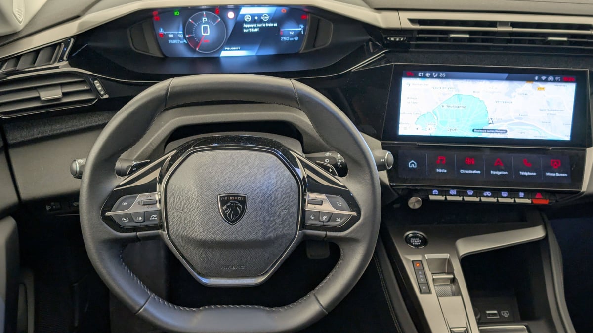 PEUGEOT 408 PureTech 130 ch S S EAT8 Allure