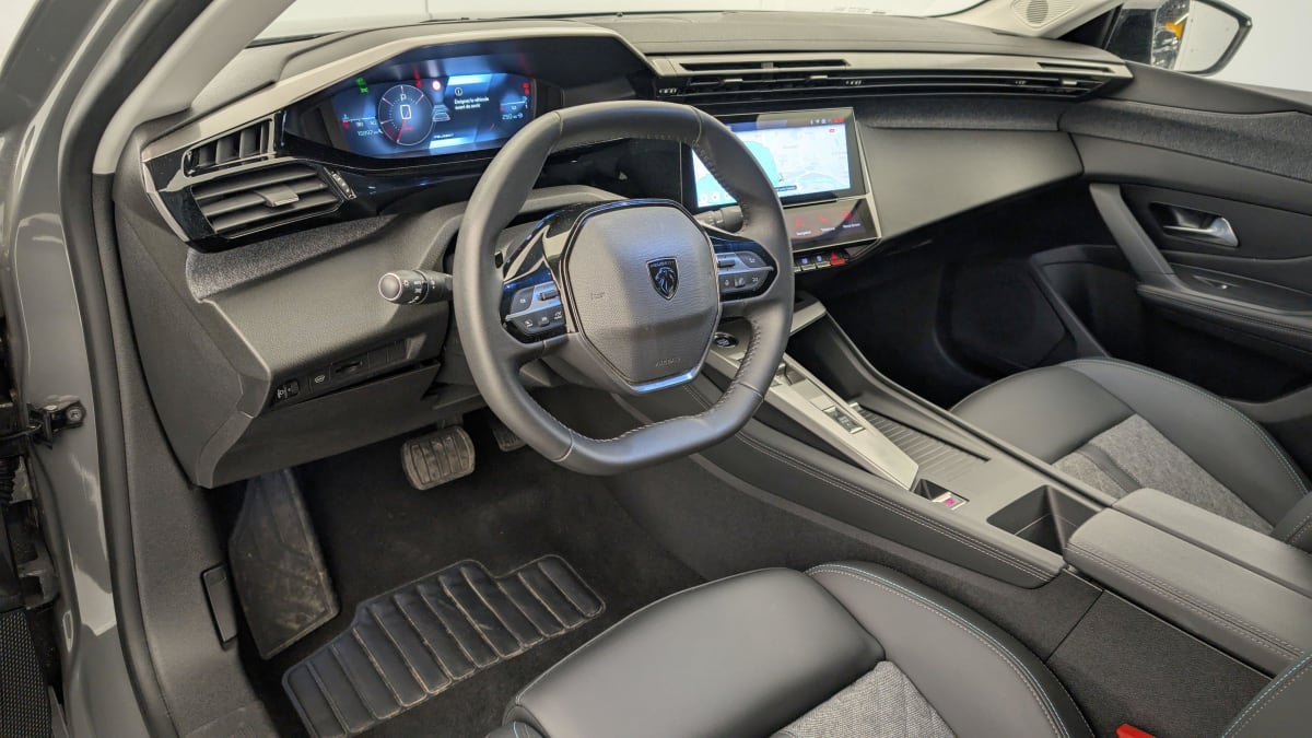 PEUGEOT 408 PureTech 130 ch S S EAT8 Allure