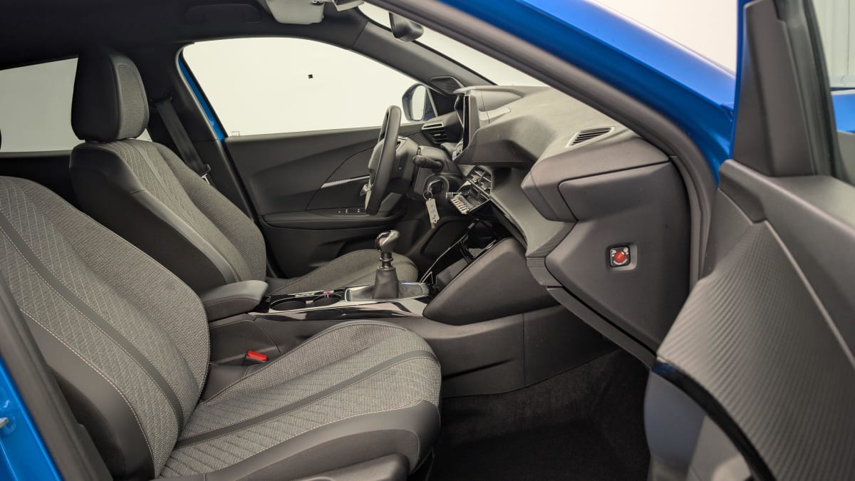 PEUGEOT 2008 PureTech 100 S S BVM6 Allure