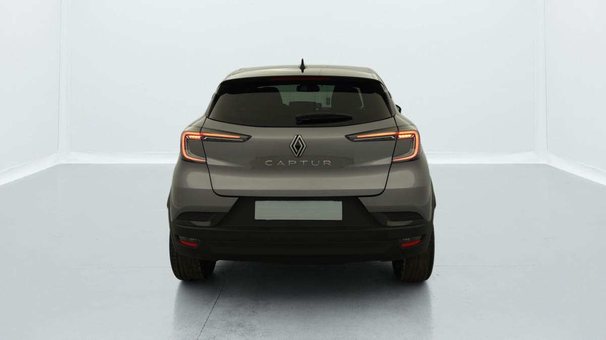 RENAULT CAPTUR NOUVEAU MILD HYBRID 140 TECHNO