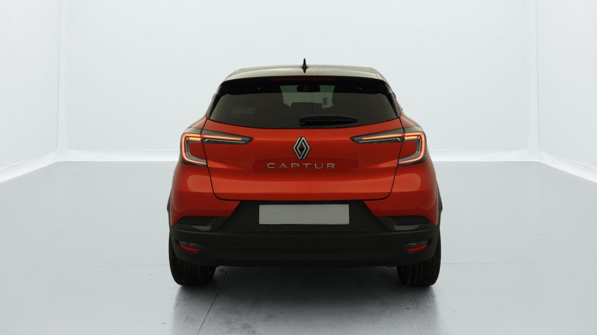 RENAULT CAPTUR NOUVEAU MILD HYBRID 140 TECHNO