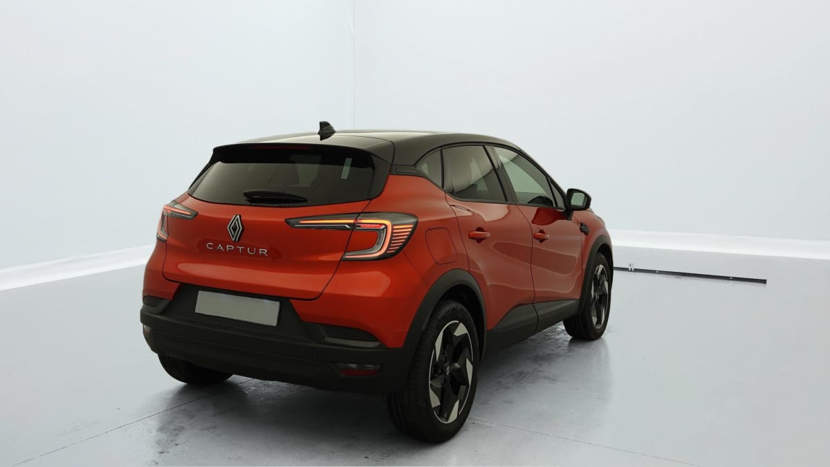 RENAULT CAPTUR NOUVEAU MILD HYBRID 140 TECHNO