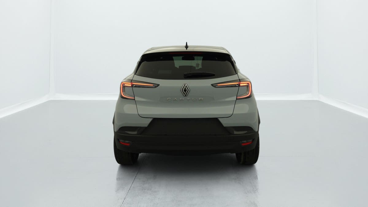 RENAULT CAPTUR NOUVEAU MILD HYBRID 140 TECHNO