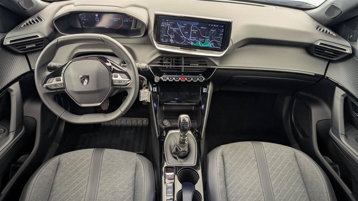 PEUGEOT 2008 PureTech 100 S S BVM6 Allure
