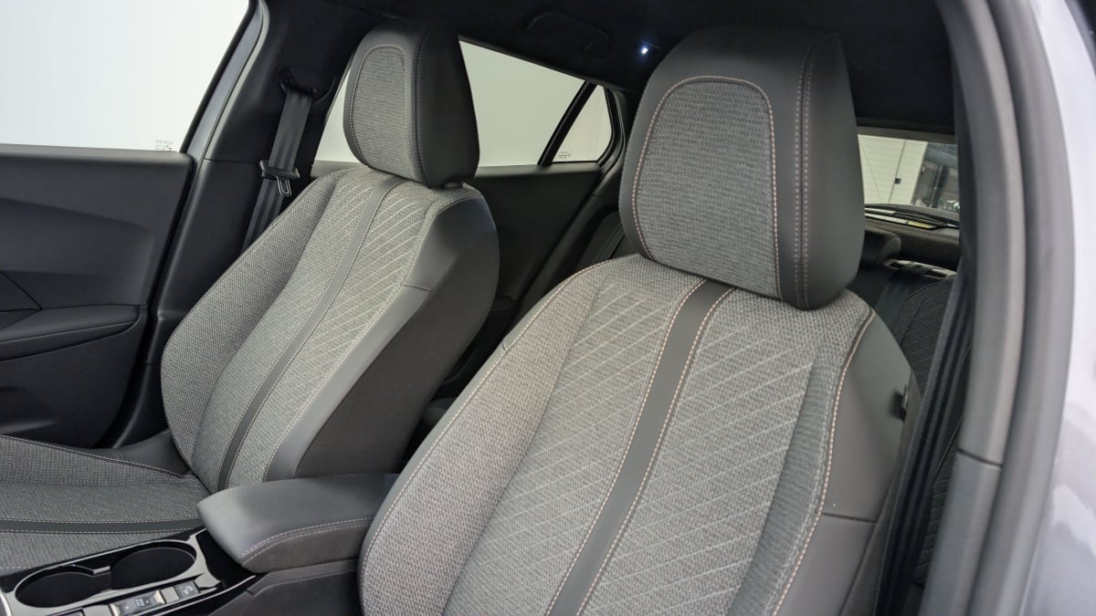 PEUGEOT 2008 PureTech 100 S S BVM6 Allure