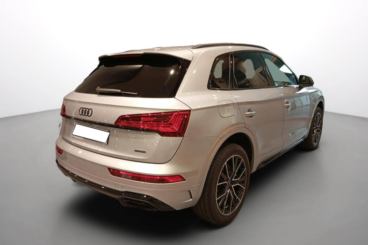 AUDI Q5 55 TFSI e 367 S tronic 7 Quattro S line