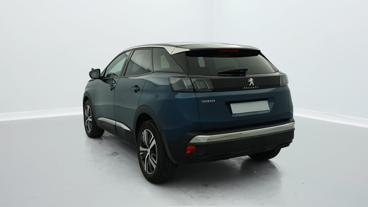 PEUGEOT 3008 Hybrid 136 e-DCS6 Allure Pack