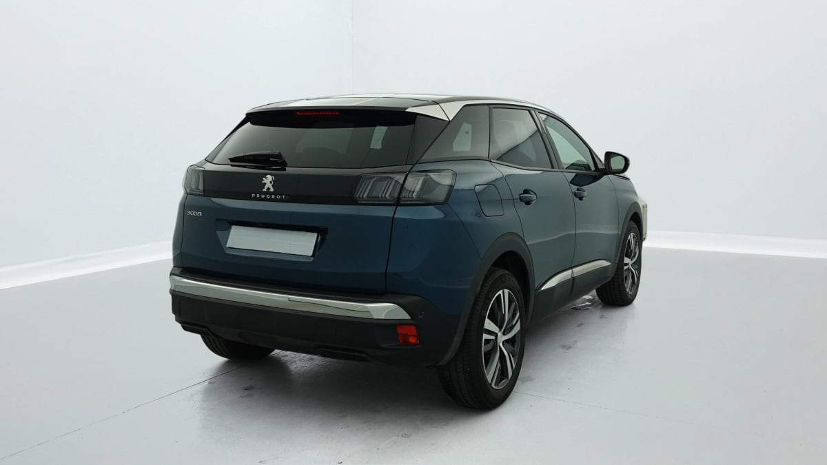 PEUGEOT 3008 Hybrid 136 e-DCS6 Allure Pack