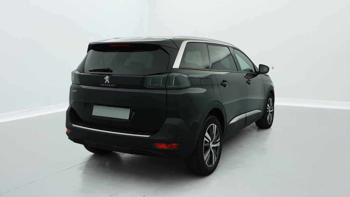 PEUGEOT 5008 Hybrid 136 e-DCS6 Allure Pack