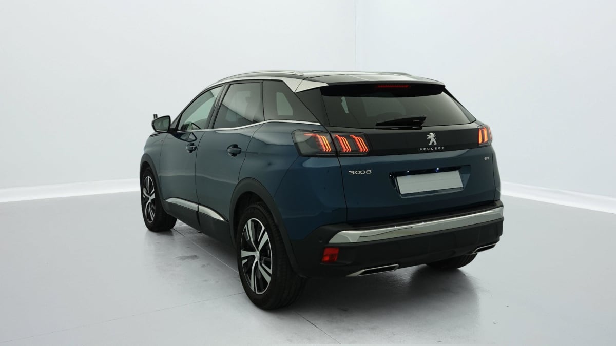 PEUGEOT 3008 Hybrid 136 e-DCS6 GT