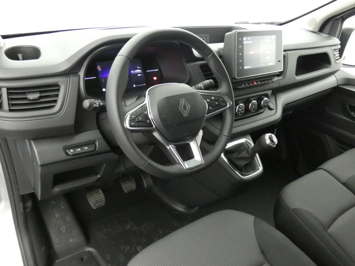 RENAULT TRAFIC L1H1 3T BLUE DCI 130 GSR2 ADVANCE