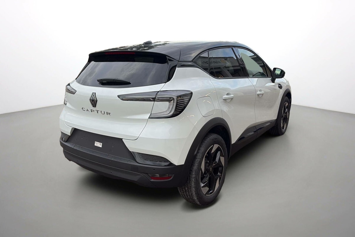 RENAULT CAPTUR NOUVEAU MILD HYBRID 140 TECHNO