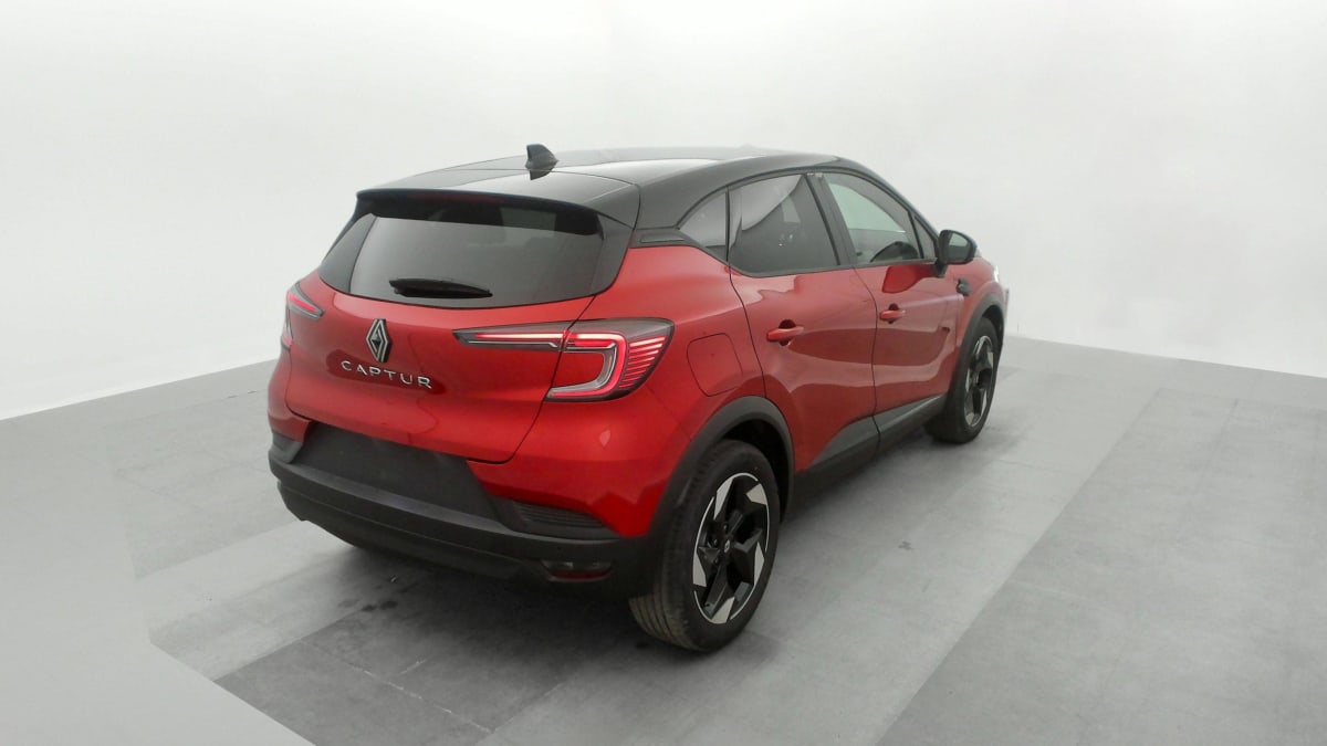 RENAULT CAPTUR NOUVEAU MILD HYBRID 140 TECHNO