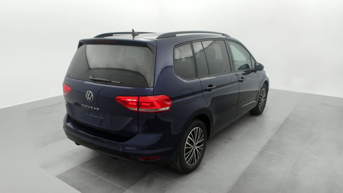 VOLKSWAGEN TOURAN 1.5 TSI EVO 150 DSG7 7pl VW Edition