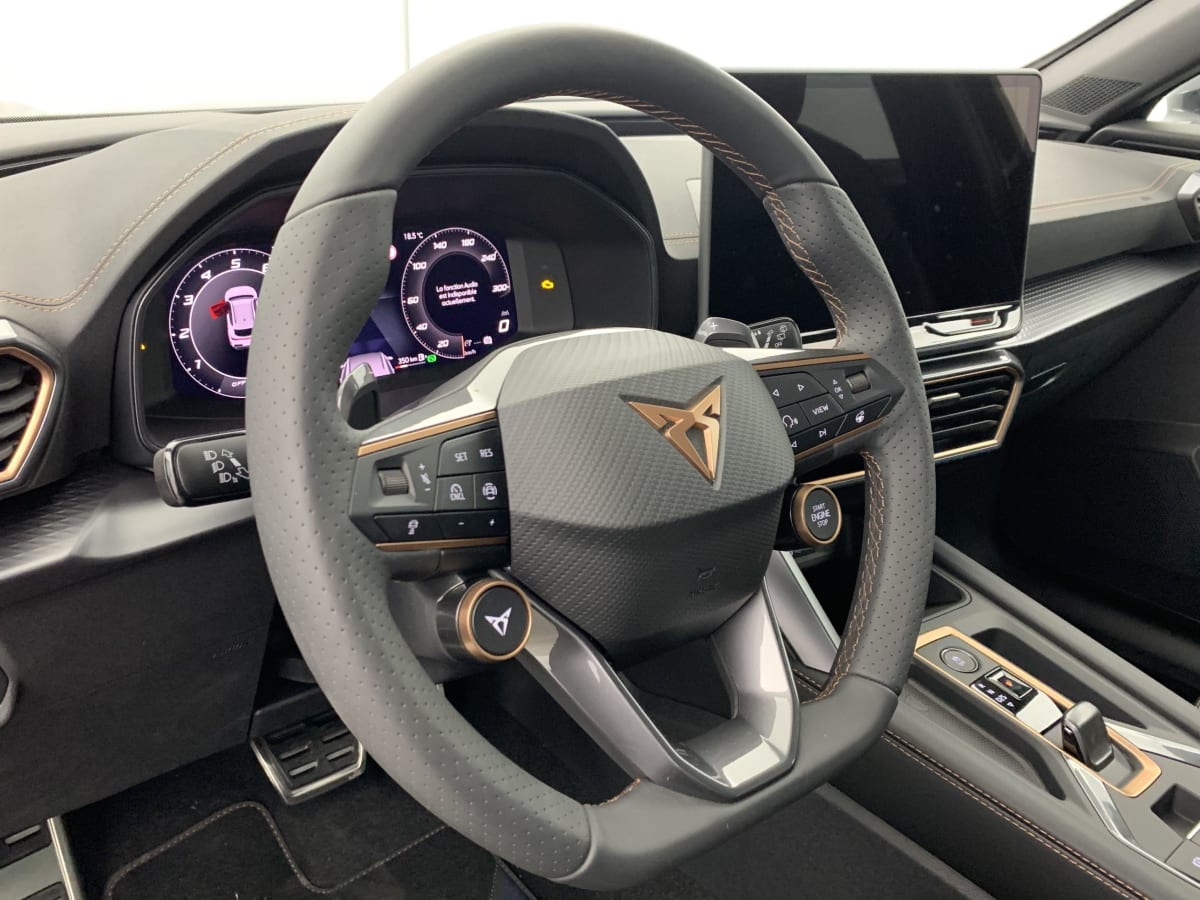 CUPRA FORMENTOR 1.5 ETSI HYBRID 150 CH DSG7 V
