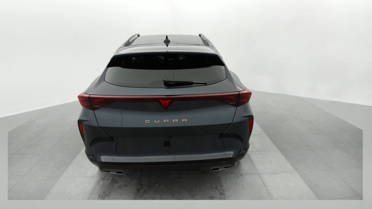 CUPRA FORMENTOR 1.5 ETSI HYBRID 150 CH DSG7 V