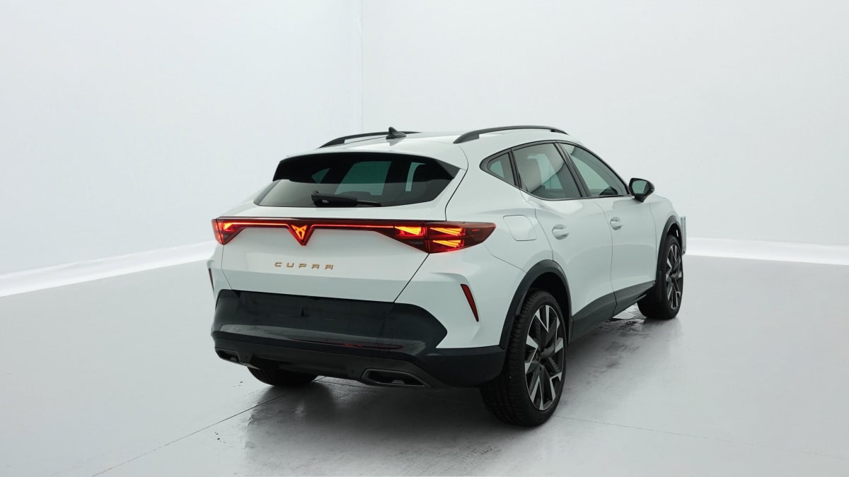CUPRA FORMENTOR 1.5 ETSI HYBRID 150 CH DSG7 V
