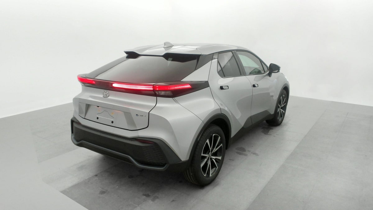 TOYOTA C-HR Hybride 140 Design