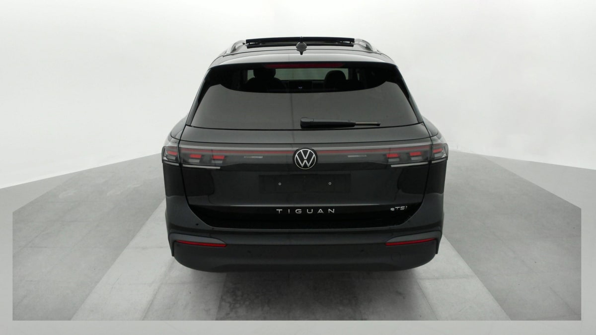 VOLKSWAGEN TIGUAN 1.5 ETSI 150CH DSG7 VW EDITION