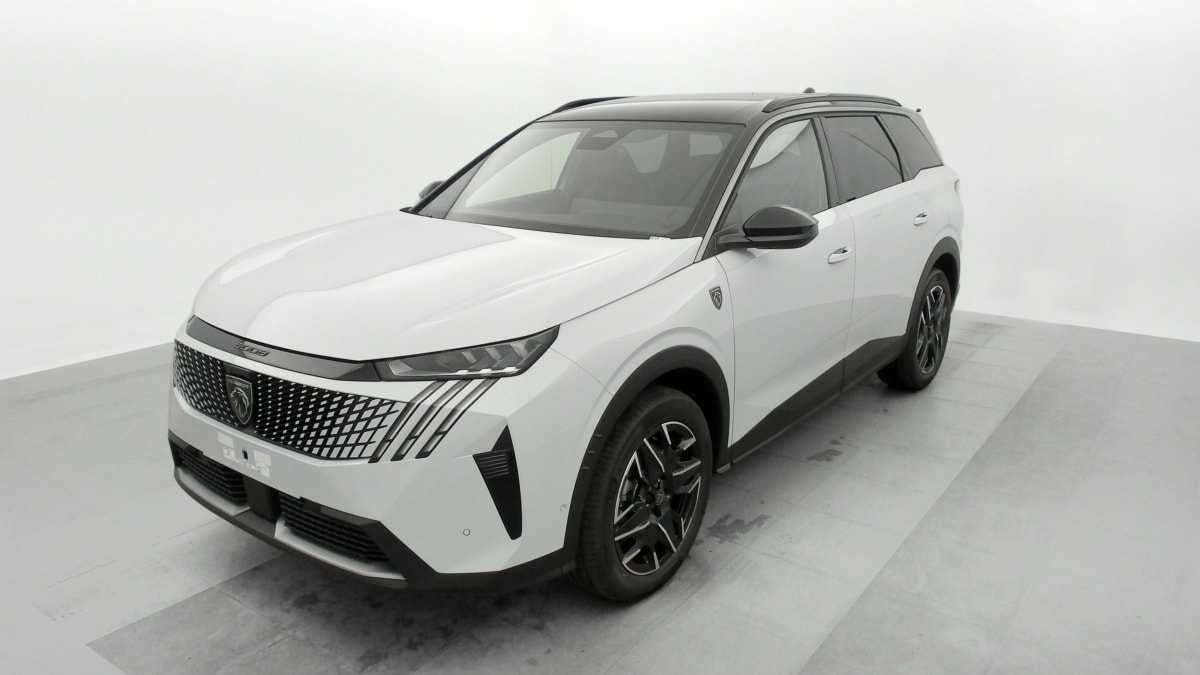 PEUGEOT 5008  HYBRID 136 E-DCS6 GT
