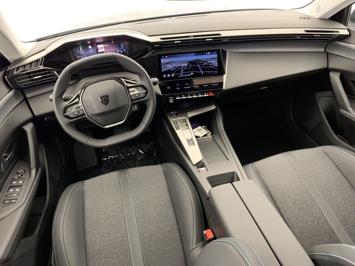 PEUGEOT 308 BlueHDi 130ch S S EAT8 Allure + Pack Access