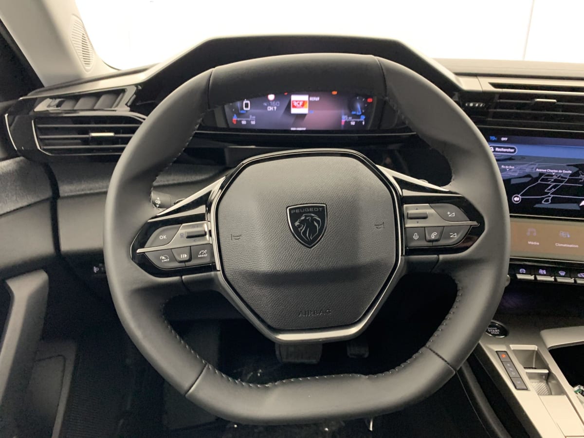 PEUGEOT 308 BlueHDi 130ch S S EAT8 Allure + Pack Access