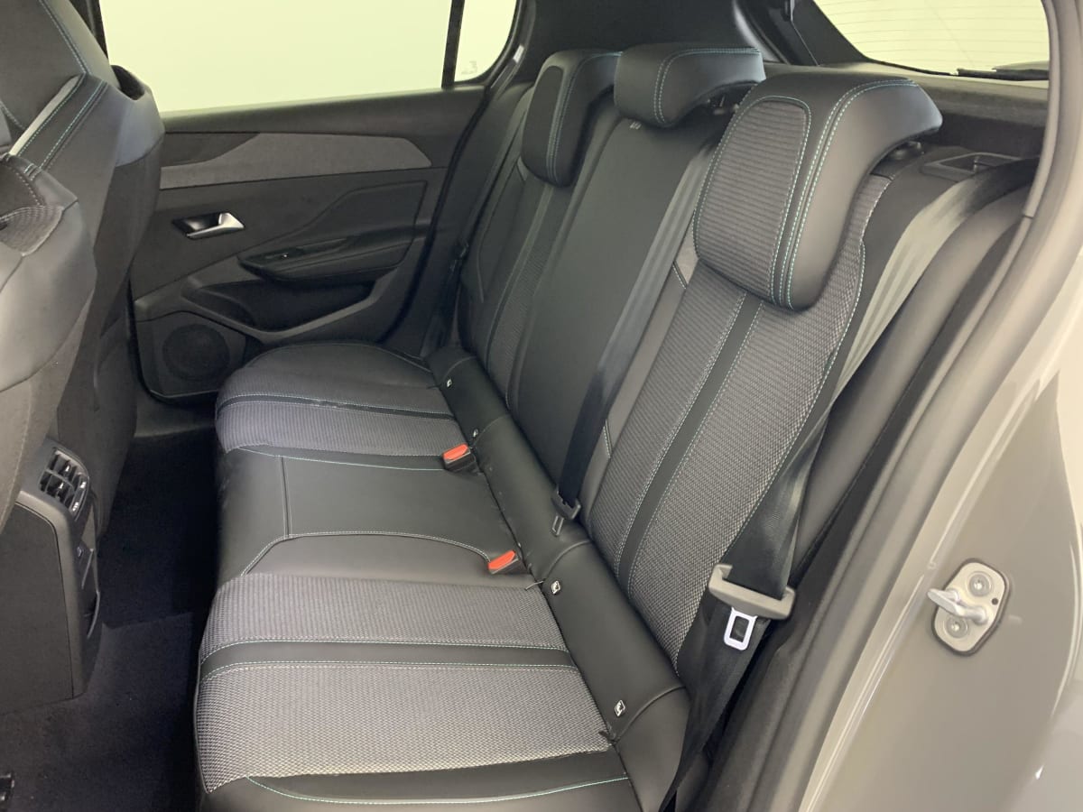 PEUGEOT 308 BlueHDi 130ch S S EAT8 Allure + Pack Access