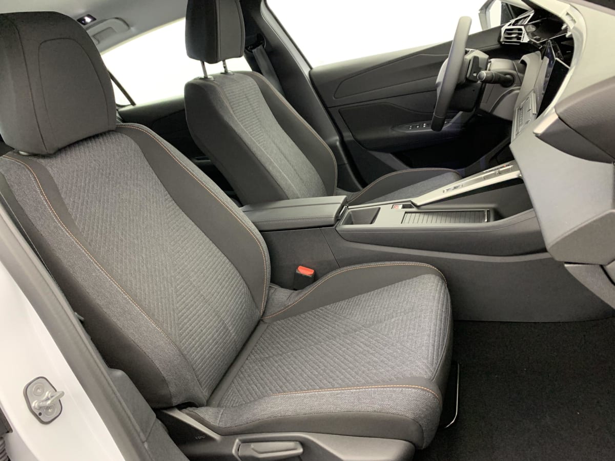PEUGEOT 308 BlueHDi 130ch S S EAT8 Style