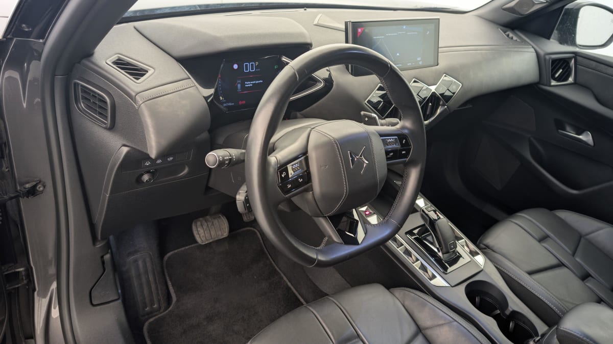 DS DS3 CROSSBACK PURETECH 130 EAT8 RIVOLI