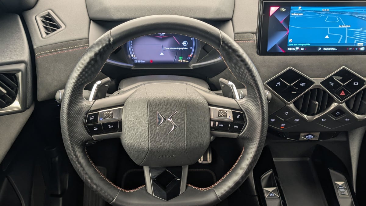 DS DS3 CROSSBACK PureTech 130 EAT8 Performance Line+