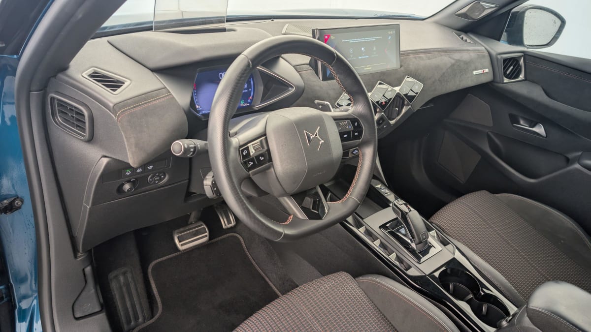 DS DS3 CROSSBACK PureTech 130 EAT8 Performance Line+