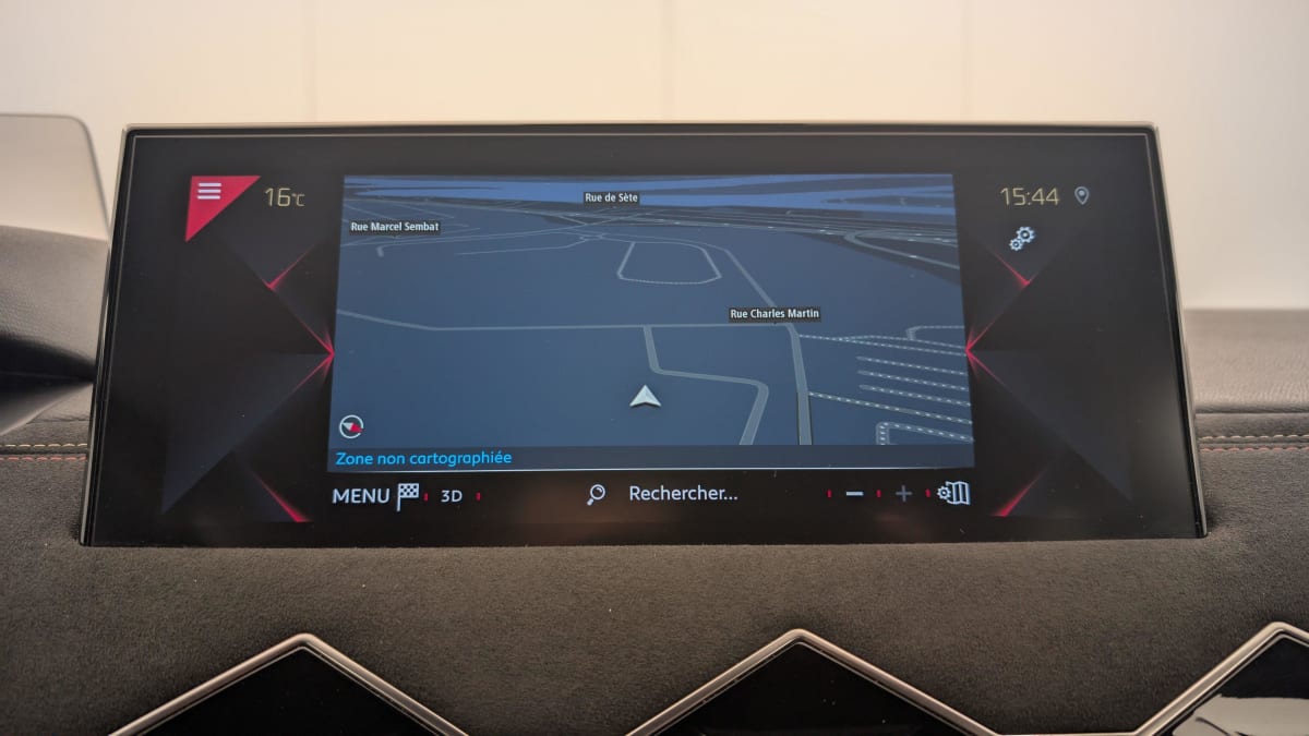 DS DS3 CROSSBACK PureTech 130 EAT8 Performance Line+