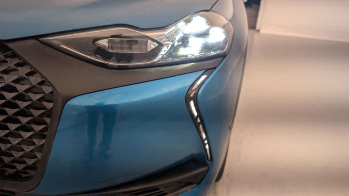 DS DS3 CROSSBACK PureTech 130 EAT8 Performance Line+