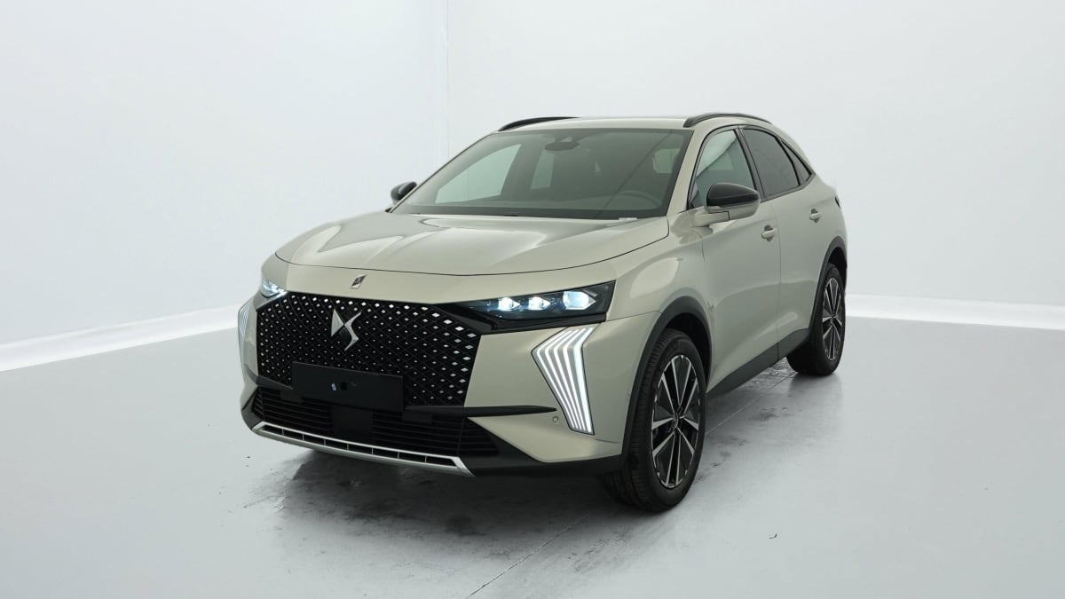 DS DS7 BlueHDi 130 EAT8 Pallas