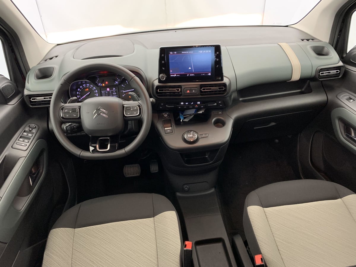 CITROEN BERLINGO VAN M 650 BLUEHDI 130 S S EAT8 DRIVER