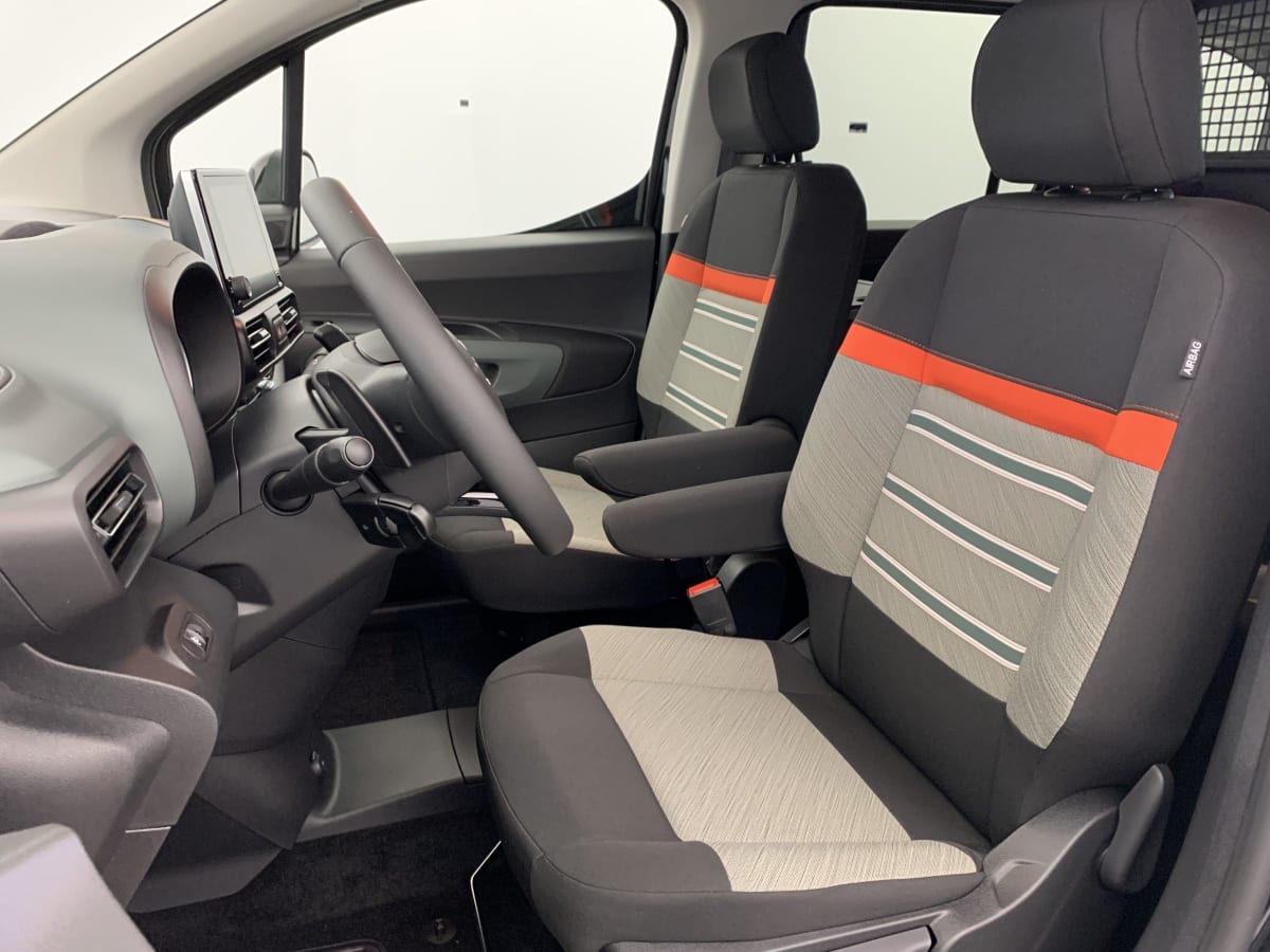 CITROEN BERLINGO VAN M 650 BLUEHDI 130 S S EAT8 DRIVER