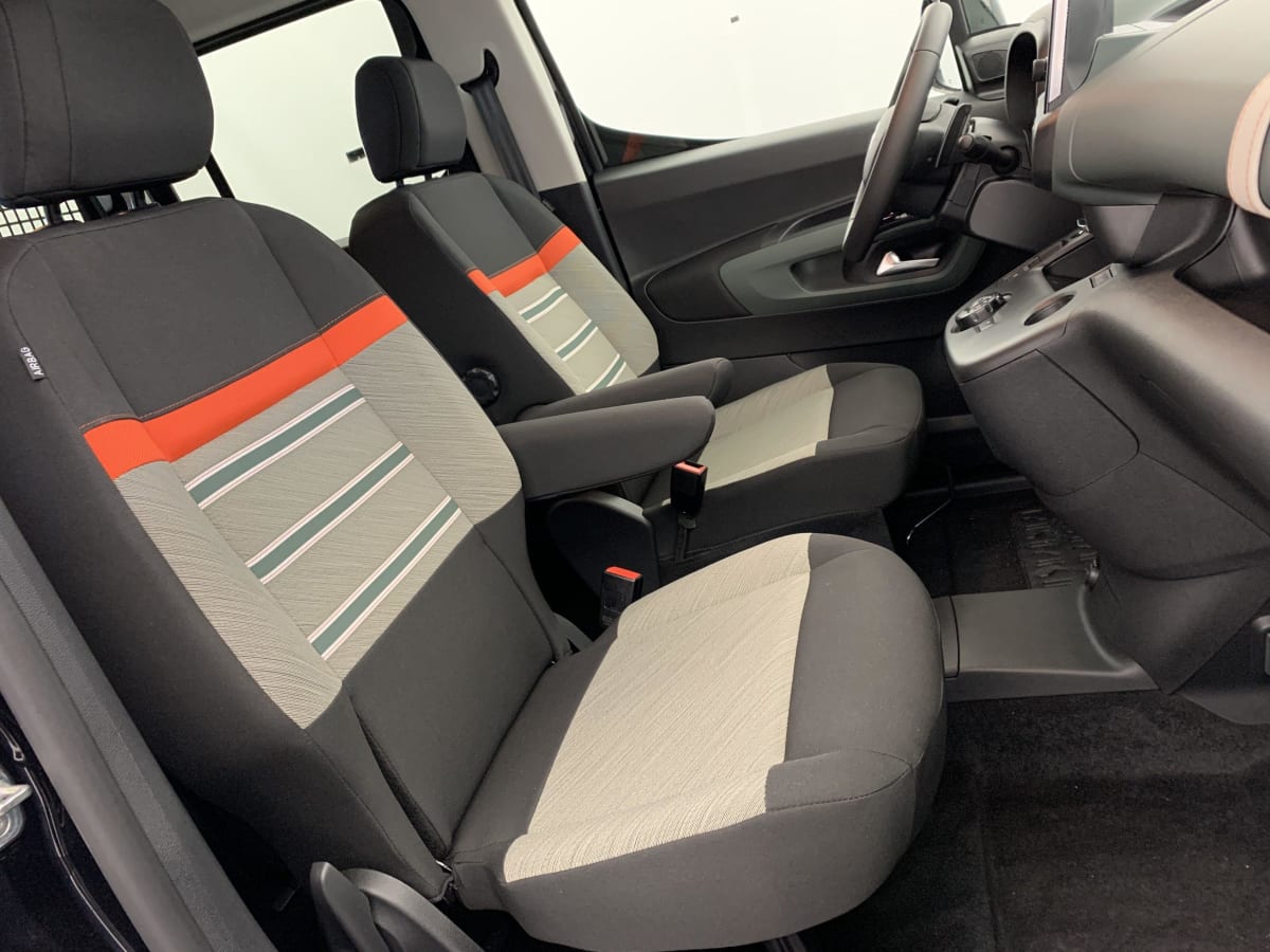 CITROEN BERLINGO VAN M 650 BLUEHDI 130 S S EAT8 DRIVER